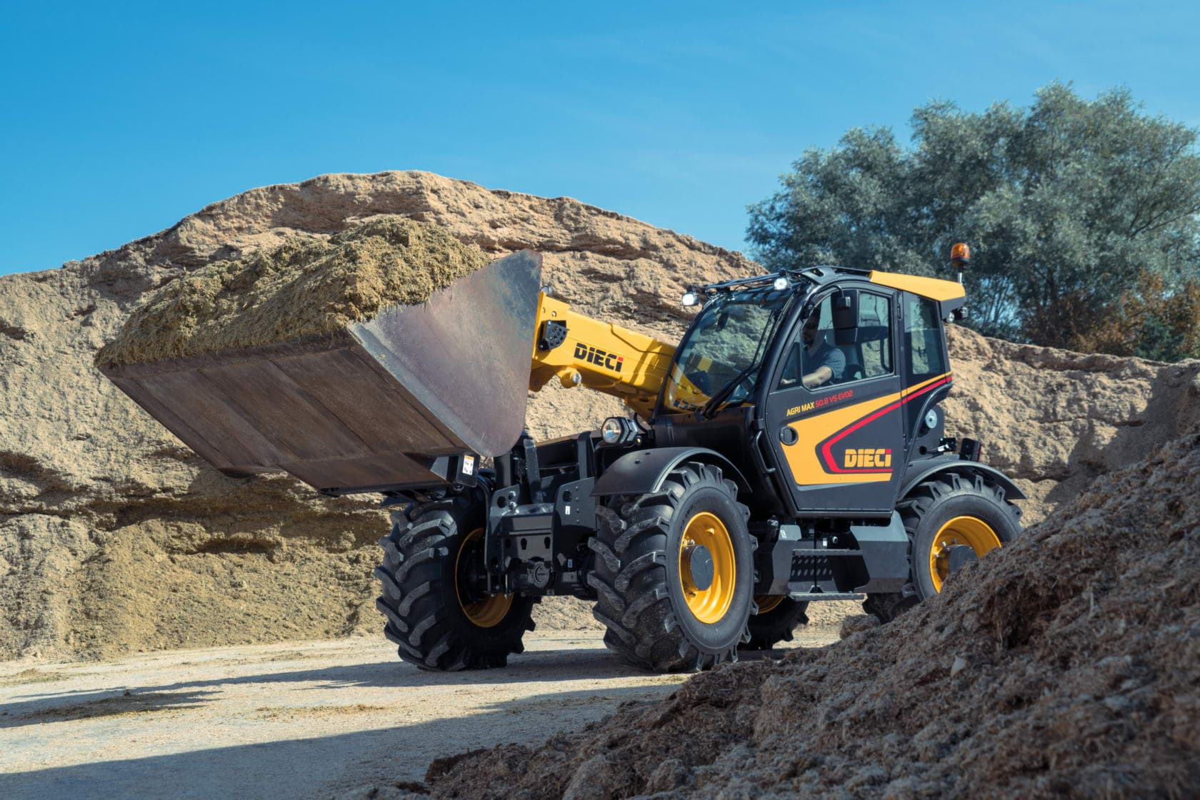 A photo of a Dieci agri max loader